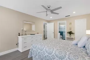 122 Buttonwood Cir, Seminole, FL 33777 - Photo 27