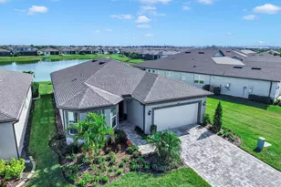 10236 Coastal Shrs Dr, Parrish, FL 34219 - Photo 9