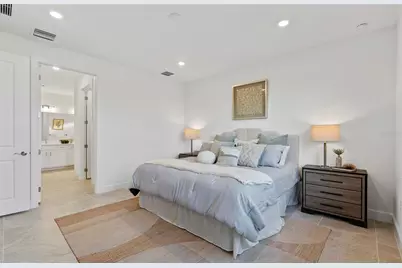 18921 Indian Rock Place, Lakewood Ranch, FL 34211 - Photo 13