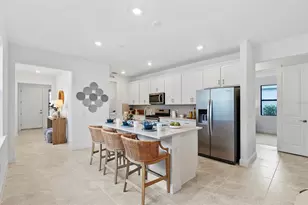 18921 Indian Rock Pl, Lakewood Ranch, FL 34211 - Photo 7