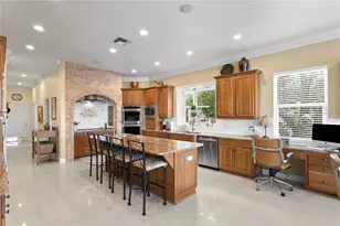 7303 Pelican Island Dr, Tampa, FL 33634 - Photo 23