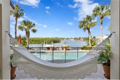 7303 Pelican Island Drive, Tampa, FL 33634 - Photo 13