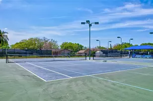 3390 Stonehaven Ct W, Palm Harbor, FL 34684 - Photo 45