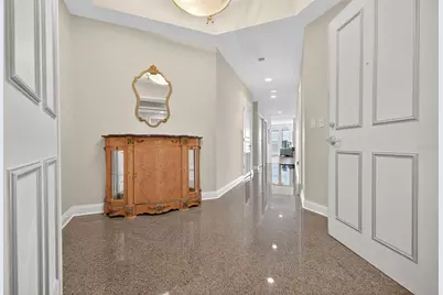 288 Beach Drive NE #4B, Saint Petersburg, FL 33701 - Photo 9