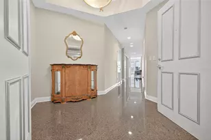 288 Beach Dr NE, Saint Petersburg, FL 33701 - Photo 9