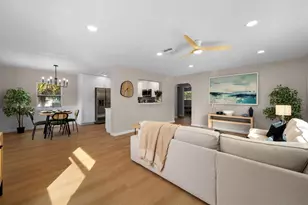 1766 Scranton St S, Saint Petersburg, FL 33711 - Photo 11