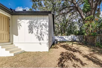 7905 N Greenwood Avenue, Tampa, FL 33604 - Photo 29