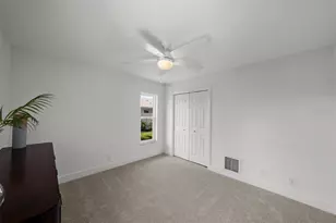 5884 51st St S, Saint Petersburg, FL 33715 - Photo 45