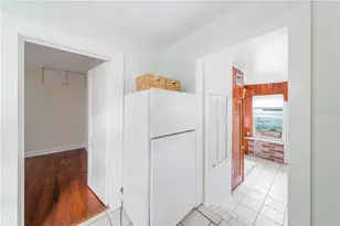 708 Grove St N, Saint Petersburg, FL 33701 - Photo 7