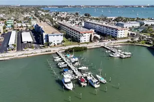 6075 Shore Blvd S, Gulfport, FL 33707 - Photo 31