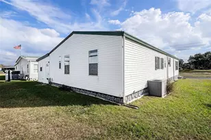 37617 Amigo Dr, Zephyrhills, FL 33541 - Photo 27