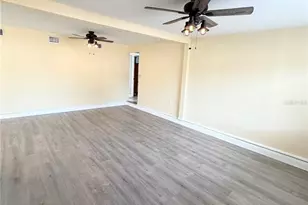 3448 19th St N, Saint Petersburg, FL 33713 - Photo 15