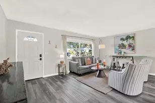 1241 12th Ct SW, Largo, FL 33770 - Photo 7