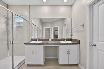 31885 Blue Passing Loop, Wesley Chapel, FL 33545 - Photo 29