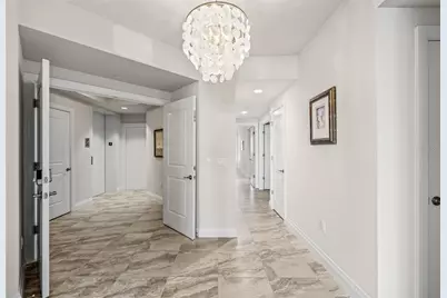 795 Collany Road #205, Saint Petersburg, FL 33715 - Photo 5