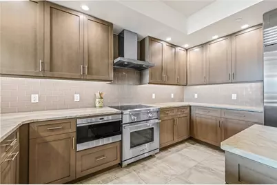 795 Collany Road #205, Saint Petersburg, FL 33715 - Photo 11