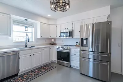 37340 Derbyshire Drive, Zephyrhills, FL 33542 - Photo 19