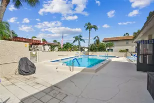 2750 E Bay Dr, Largo, FL 33771 - Photo 41