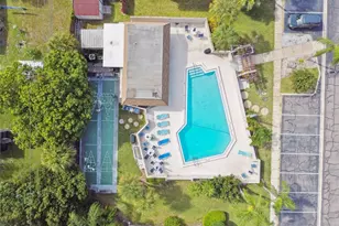 2750 E Bay Dr, Largo, FL 33771 - Photo 37