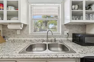 2750 E Bay Dr, Largo, FL 33771 - Photo 11