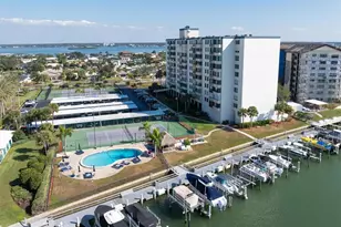 660 Island Way, Clearwater Beach, FL 33767 - Photo 31
