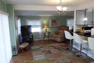 980 7th St NW, Largo, FL 33770 - Photo 3