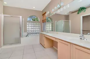 4858 Augusta Ave, Oldsmar, FL 34677 - Photo 47