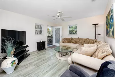 140 142nd Avenue E, Madeira Beach, FL 33708 - Photo 11