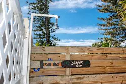 140 142nd Avenue E, Madeira Beach, FL 33708 - Photo 7