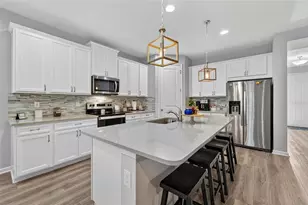 11404 Blue Woods Dr, Riverview, FL 33569 - Photo 13