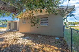 123 18th St NW, Ruskin, FL 33570 - Photo 23