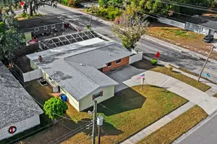 1233 Lorie Cir, Brandon, FL 33510 - Photo 37