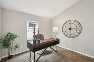 4632 Whispering Park Ln, Tampa, FL 33614 - Photo 19