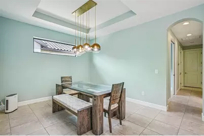 8433 Alberata Vista Drive, Tampa, FL 33647 - Photo 5