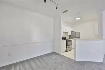 18001 Richmond Place Drive, Tampa, FL 33647 - Photo 3