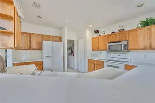 702 Cristelle Jean Dr, Ruskin, FL 33570 - Photo 11