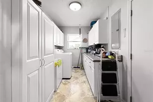 1308 Bluewater Dr, Sun City Center, FL 33573 - Photo 17