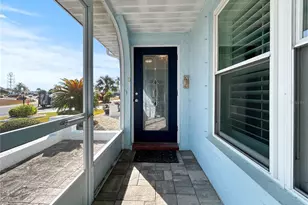 1308 Bluewater Dr, Sun City Center, FL 33573 - Photo 5