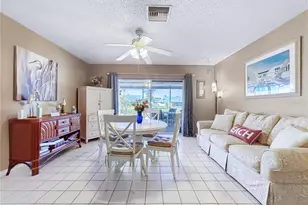 1308 Bluewater Dr, Sun City Center, FL 33573 - Photo 11