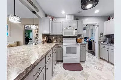 1308 Bluewater Drive, Sun City Center, FL 33573 - Photo 11