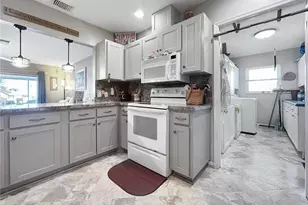 1308 Bluewater Dr, Sun City Center, FL 33573 - Photo 13