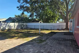 9224 Camino Villa Blvd, Tampa, FL 33635 - Photo 3