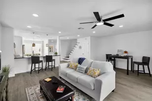 13952 Fletchers Mill Dr, Tampa, FL 33613 - Photo 11