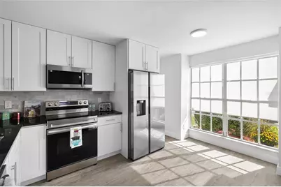 13952 Fletchers Mill Drive, Tampa, FL 33613 - Photo 5