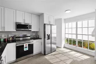 13952 Fletchers Mill Dr, Tampa, FL 33613 - Photo 5