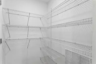 335 4th Ave S, Saint Petersburg, FL 33701 - Photo 13