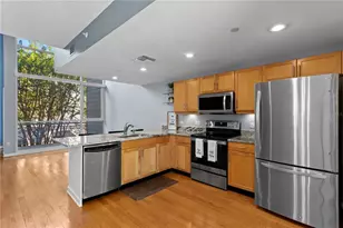 335 4th Ave S, Saint Petersburg, FL 33701 - Photo 3