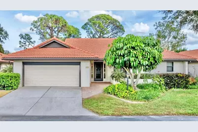 270 Laurel Hollow Drive #34, Nokomis, FL 34275 - Photo 1