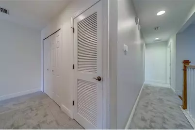 270 Valencia Circle, Saint Petersburg, FL 33716 - Photo 43