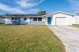 11425 47th Ave N, Saint Petersburg, FL 33708 - Photo 3